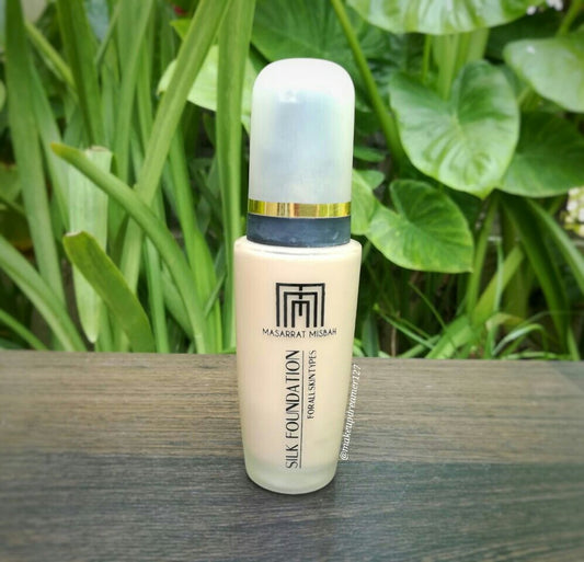 Masarrat Misbah Cream Silk Foundation Shine And Moisturize